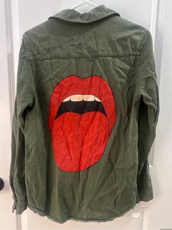 REVOLVE Tops - Lauren Moshi Wearable Art Green Military Grunge Top with Eagle Patch Size XS EUC